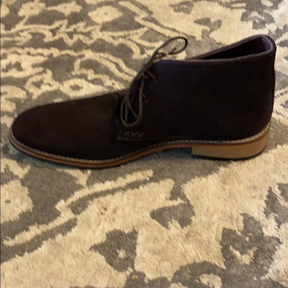Samuel Windsor Prestige Chukka Boot- Suede - Picture 3 of 5